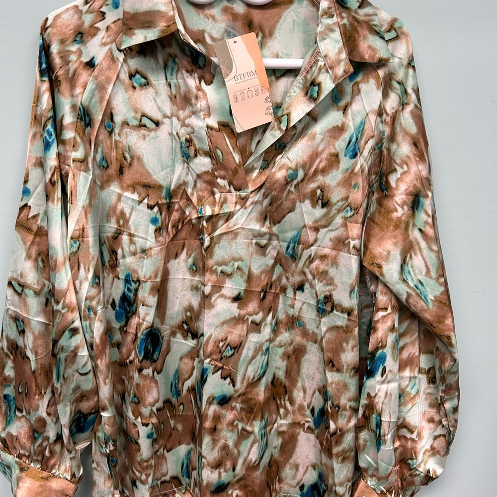 Stylish Multicolor Blouse - Picture 1 of 1
